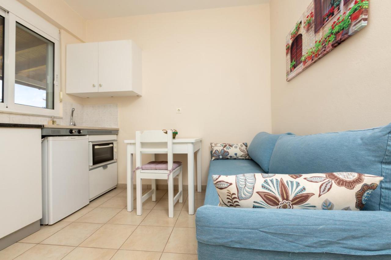 Αnastasia Apartments Mavrovouni  Luaran gambar