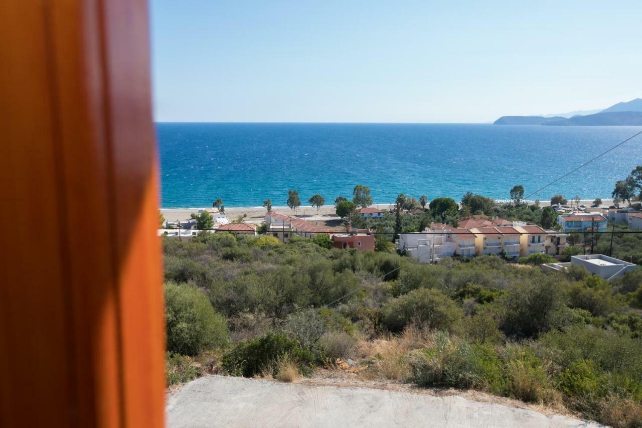 Αnastasia Apartments Mavrovouni  Luaran gambar